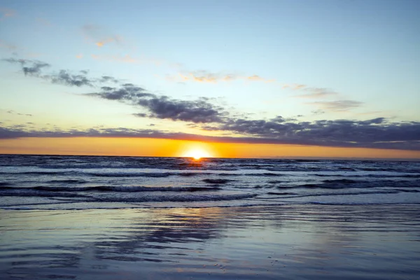 Sunrise Corpus Christi, Tx yakın Padre Adası Milli Seashore üzerinden 