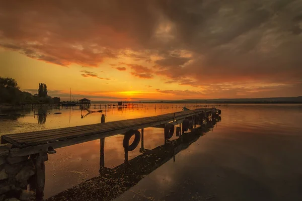 Stunning Sunset Seashore Port Wooden Pier — Stock Photo, Image