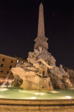 Rome, İtalya - 14 Haziran 2017: Güzel bir gece görünümünü Piazza Navona, Roma, İtalya