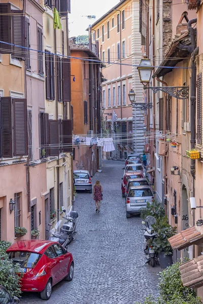 Rom Italien Juni 2017 Blick Auf Enge Strassen Und Altbauten — Stockfoto