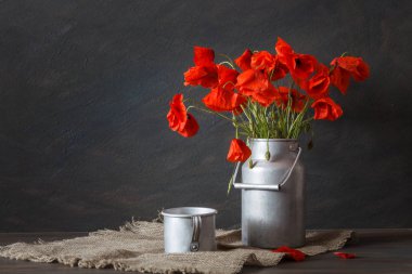 Rustik tarzı natürmort. Hasat. Penceresinden doğal ışık.