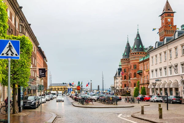Вид на центр города и порт Хельсингборг в Швеции . — стоковое фото