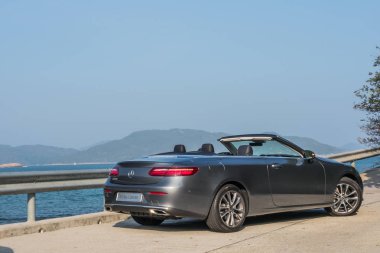 Hong Kong, Çin 4 Aralık 2017: Mercedes-Benz E 300 4 Aralık 2017 Hong Kong.