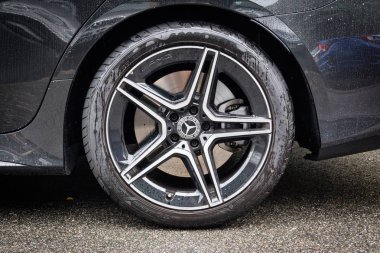 Hong Kong, Çin 12 Haziran 2018: Mercedes-Benz Cls 2018 tekerlek Haziran 12 2018 yılında Hong Kong.