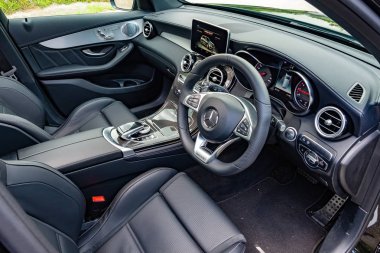 Hong Kong, Çin 5 Temmuz 2018: Mercedes-Benz Glc 2018 iç Temmuz 5 2018 yılında Hong Kong.