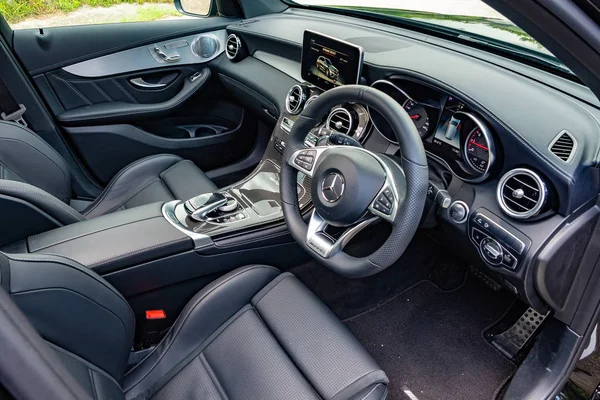 Hong Kong, Çin 5 Temmuz 2018: Mercedes-Benz Glc 2018 iç Temmuz 5 2018 yılında Hong Kong.
