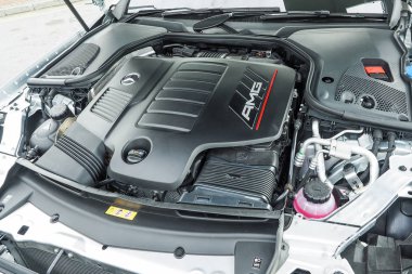 Hong Kong, Çin 6 Aralık 2018: Hong Kong Mercedes-Amg E 53 2018 motoru 6 Aralık 2018.
