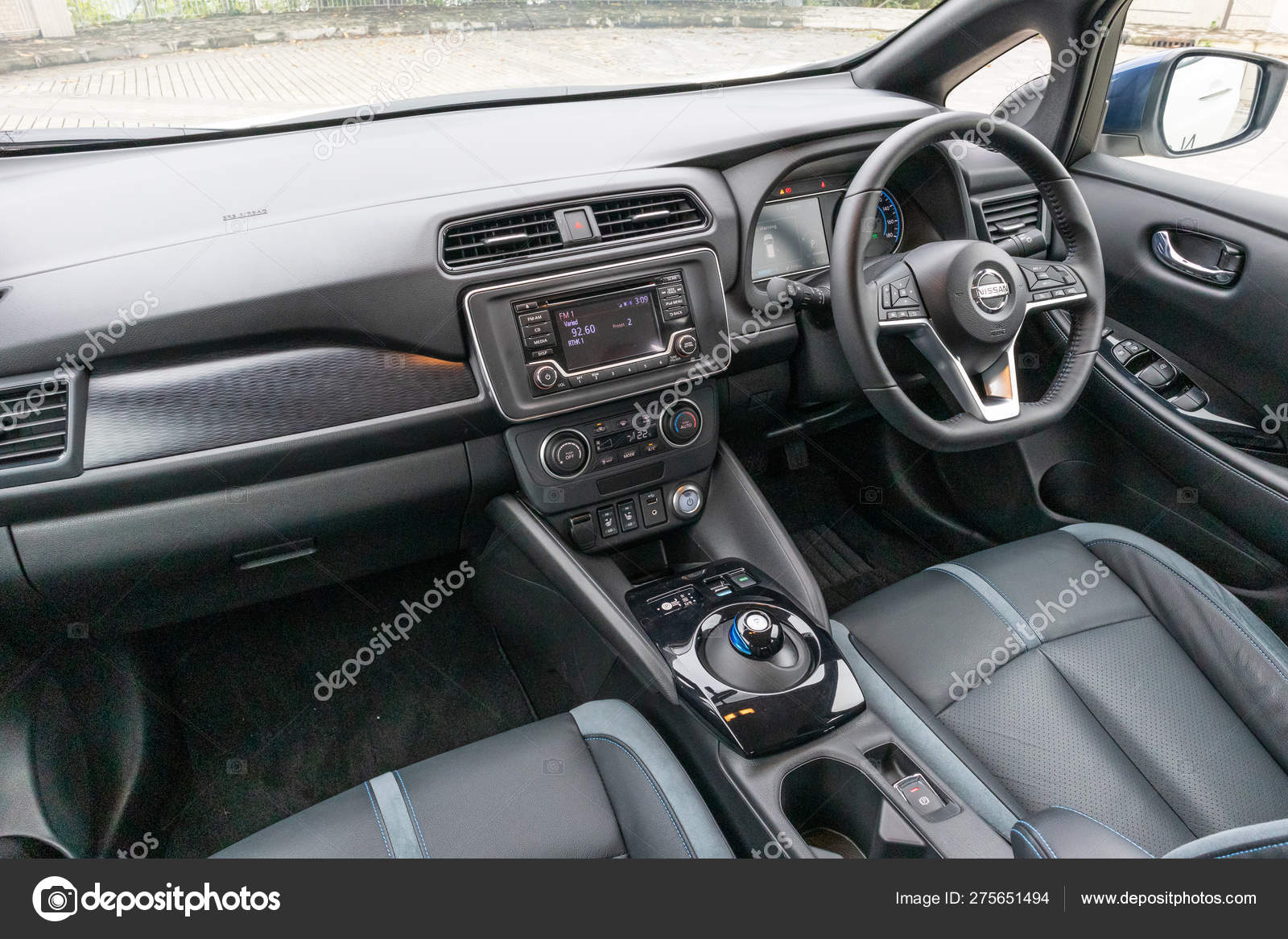 Nissan Leaf Interior Stock Editorial Photo C Teddyleung