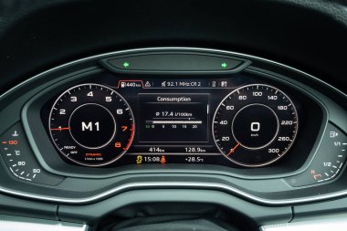 Audi Q5 Gösterge Paneli