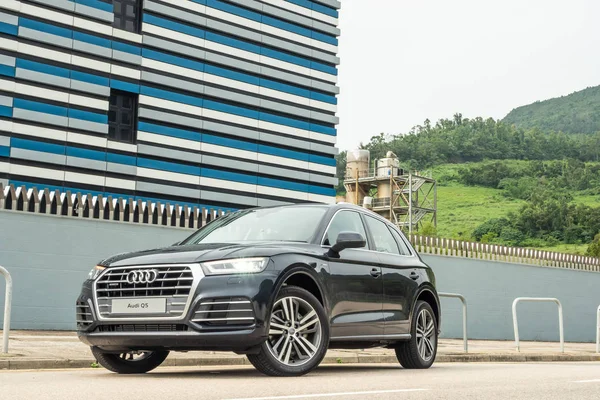 Audi Q5 den zkušebního pohonu — Stock fotografie