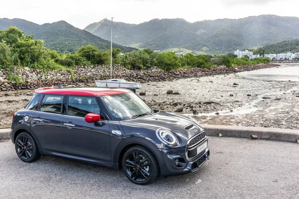 Hong Kong, Çin 6 Temmuz 2020: Mini 5 Kapı Test Günü 7 Temmuz 2020.