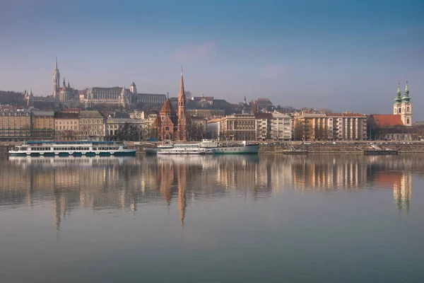 Panoramautsikt Över Den Gamla Staden Budapest Visa Fisherman Bastion Matthias — Stockfoto