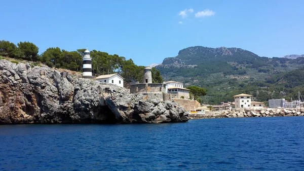 Leuchtturm Der Einfahrt Zum Hafen Von Soller Mallorca Mallorca Spanien — Stockfoto