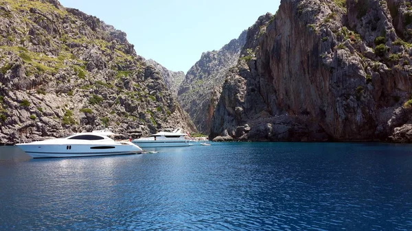 Yatlar Defne Calobra Mallorca Mallorca Spanya — Stok fotoğraf