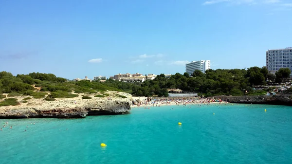 Мальорка Мальорка Іспанія Червня 2018 Люди Воді Пляжі Cala Domingos — стокове фото