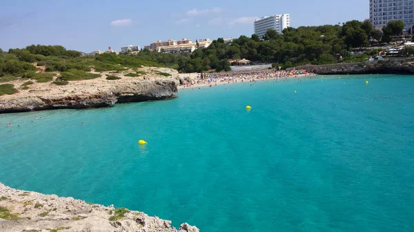 Maiorca Maiorca Espanha Junho 2018 Pessoas Água Praia Cala Domingos — Fotografia de Stock