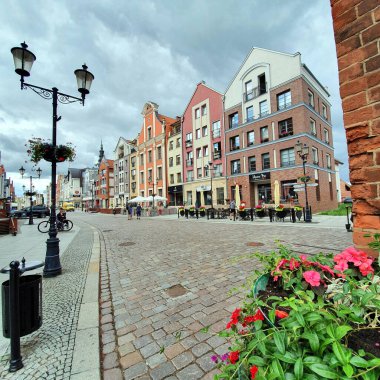 Elblag, Polonya - 21 Temmuz 2020: Eski Elblag Kasabası, Polonya