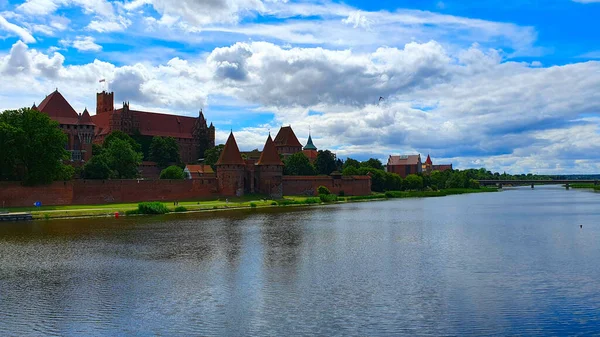 Castillo Malbork Río Nogat Polonia — Foto de Stock