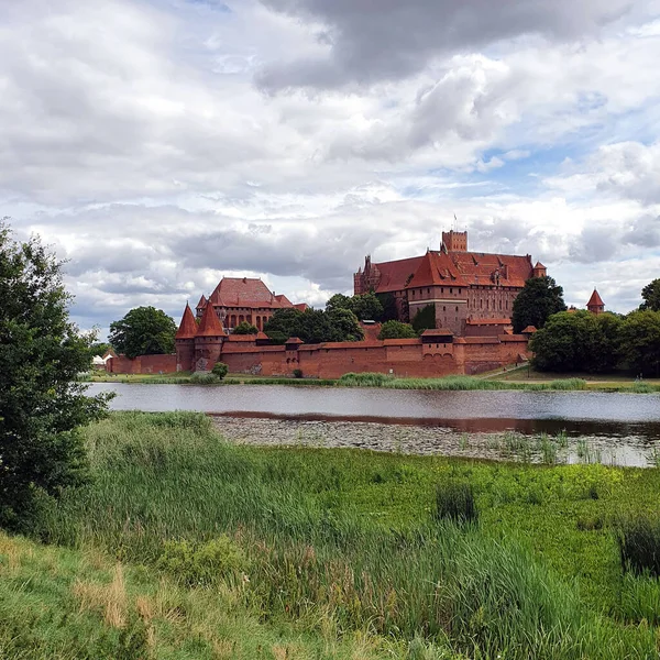 Castillo Malbork Río Nogat Polonia — Foto de Stock