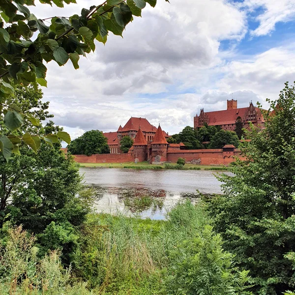 Castillo Malbork Río Nogat Polonia — Foto de Stock