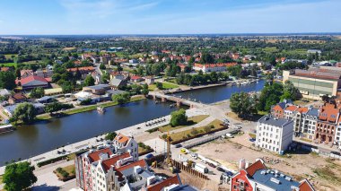 Polonya, Elblag 'ın hava görüntüsü. Katedral kulesinden görüntü.