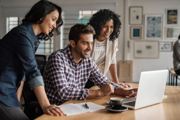 Smiling Group Diverse Young Designers Working Laptop Together Desk Startup — Stock Photo, Image