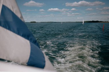 Finlandiya körfezinde bir gemide.