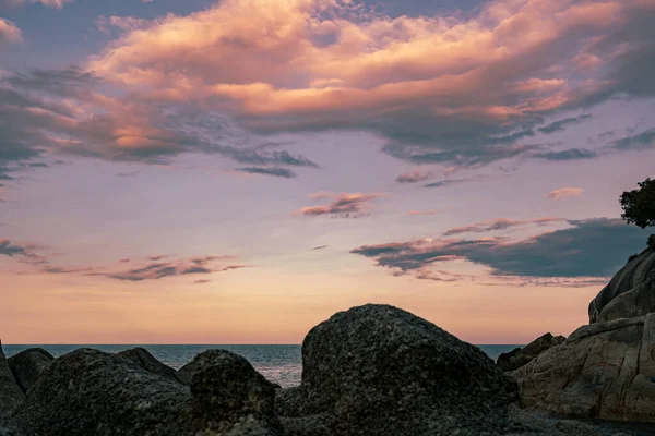 Vacker Utsikt Över Vacker Solnedgång Himmel Över Havet — Stockfoto