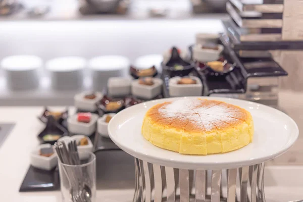 Kue Keju Premium Yang Dibuat Oleh Bahan Berkualitas Tinggi Dari Stok Lukisan  