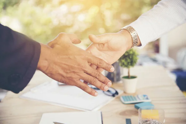 Konzept Der Partnerschaft Handschlag Geschäftspartner Vertrauen Unternehmen — Stockfoto