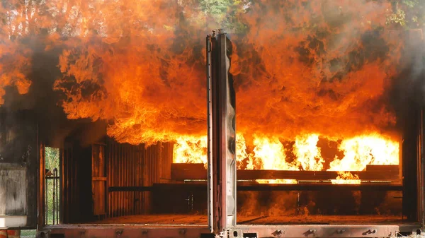 Firefighter Fighting Flame Using Fire Hose Chemical Water Foam Spray — Stock Photo, Image