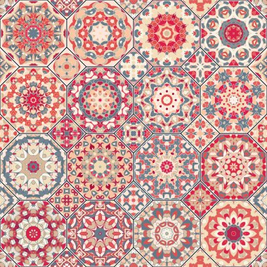 Sekizgen ve kare desenleri.