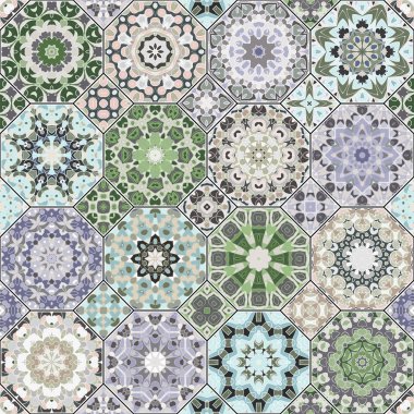 Sekizgen ve kare desenleri.