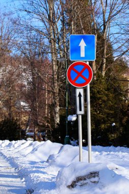 Yol işaretleri