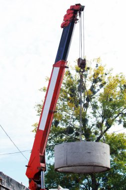 kargo kaldırma için vinç