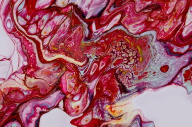 Kırmızı ve beyaz tonlarda akrilik boyanın soyut arkaplanı