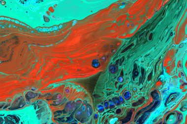 Akaramarin ve turuncu tonlardaki akrilik boyanın soyut arkaplanı