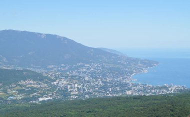 Yalta Ai-Petri dağ, şehir manzarası, evler, Kırım'da, Haziran 2018 Panoraması