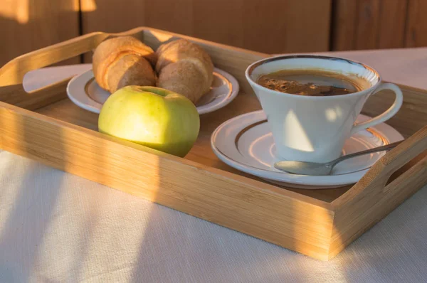 Delicious Breakfast Balcony Sunlight Coffee Croissants Apple Wooden Tray — Stock Photo, Image