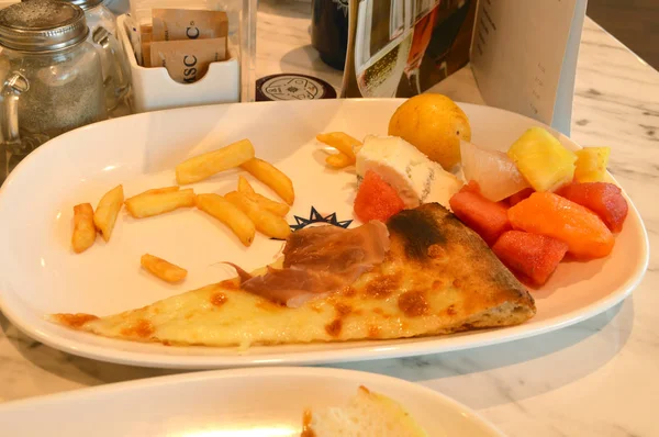 Çeşitli gıda kurulu Msc cruise gemi, Ekim 2018.