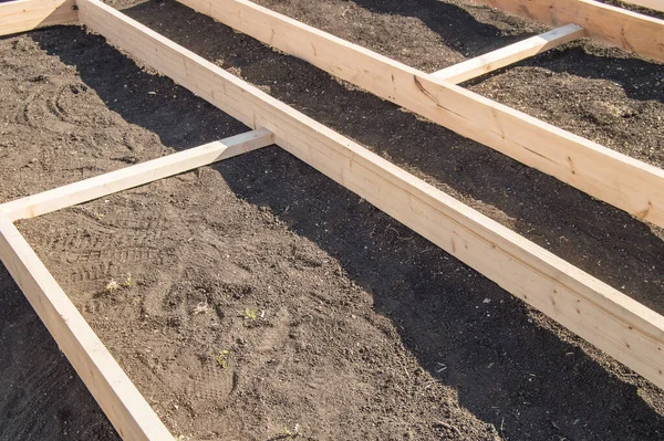 Encofrados Madera Nuevas Tablas Para Camas Verduras Jardín Preparación Construcción —  Fotos de Stock