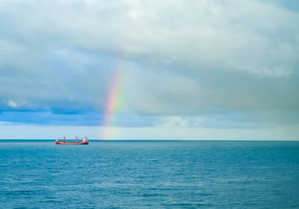 Rainbow Sea Rain Thunderstorms Colorful Views Rainbow Background Sky Clouds — Stock Photo, Image
