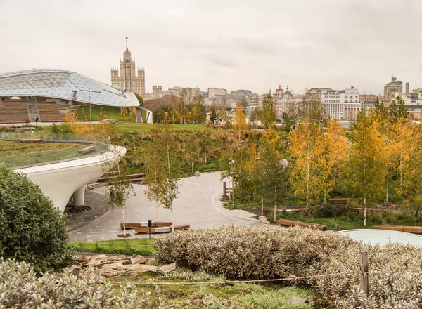Moszkva Oroszország Zaryadye Park 2019 Október Kilátás Nagy Amfiteátrumra Fenntartott — Stock Fotó