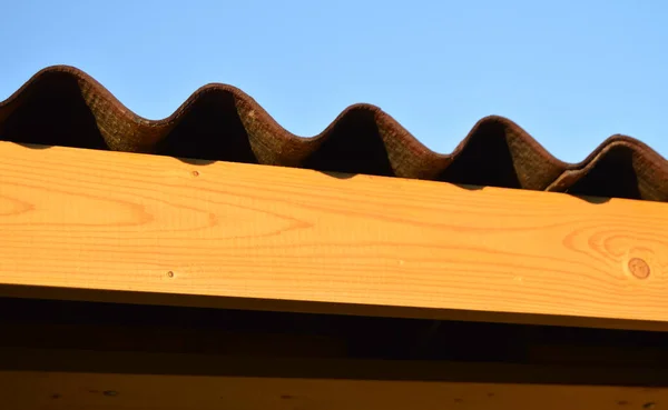 Fragment Roof Rural House Siding New Wooden Board Blue Sky — Stock Photo, Image