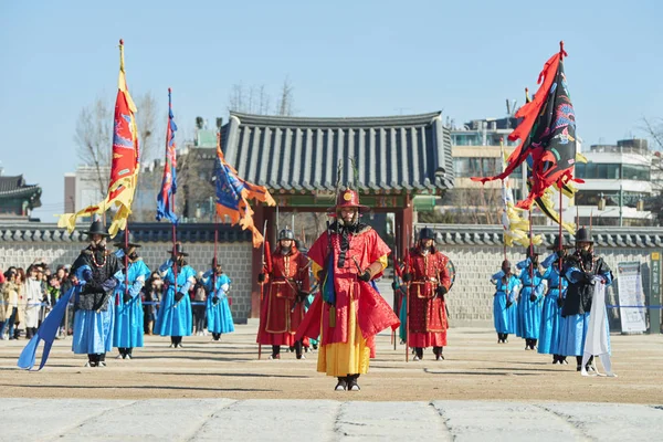 Σεούλ Νότια Κορέα Ιανουαρίου 2019 Ιανουαρίου 2019 Ντυμένοι Παραδοσιακές Φορεσιές Εικόνα Αρχείου
