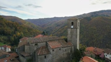 Şapel-çan kulesi Old Town