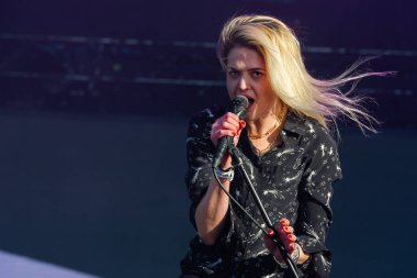 Panensky Tynec'te, Çek Cumhuriyeti - 30 Haziran 2018: şarkıcı Alison Mosshart Kills performans Aerodrome Festivali Panensky Tynec'te, Çek Cumhuriyeti için 30 Haziran 2018 sırasında.