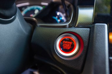 Başla / Dur düğmesini bir arabada