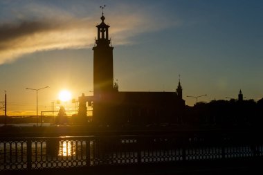 Stockholm City Hall günbatımı sırasında