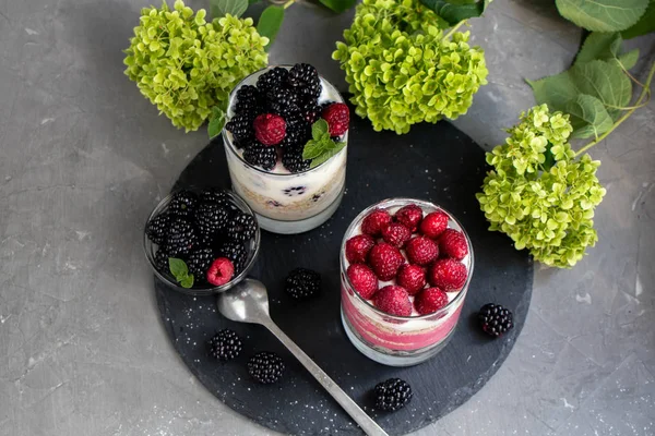 Nutrición Saludable Postres Dietéticos Las Copas Están Llenas Crema Requesón — Foto de Stock